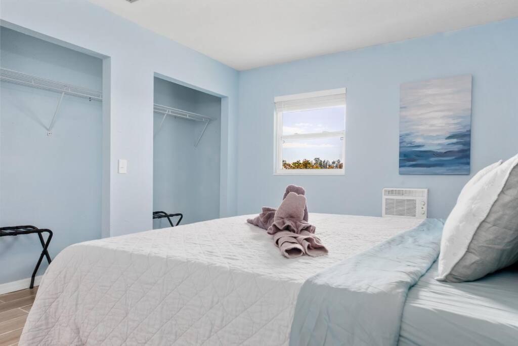 Beautiful Waterfront 1 Bedroom #4 プンタ・ゴーダ エクステリア 写真